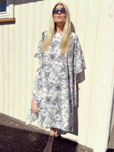 Load image into Gallery viewer, Kaftan Dress "Inger"