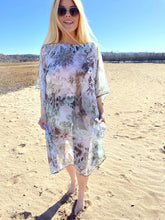 Load image into Gallery viewer, Kaftan Dress &quot;Nature&quot;